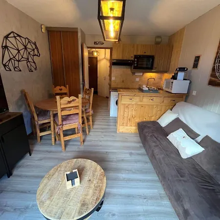 à - 4 Pers, 28 M², Terrasse Sud, Proche Télécabine Linga - Fr-1-198-224 *