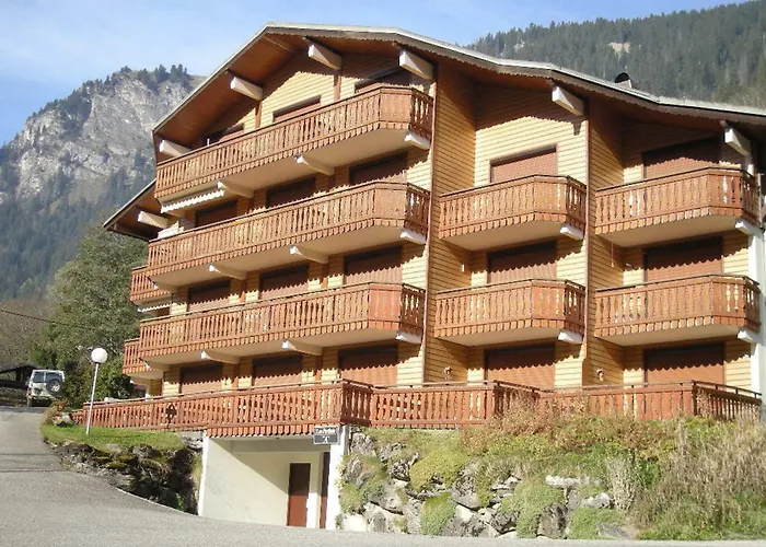 à - 4 Pers, 28 M², Terrasse Sud, Proche Télécabine Linga - Fr-1-198-224 *